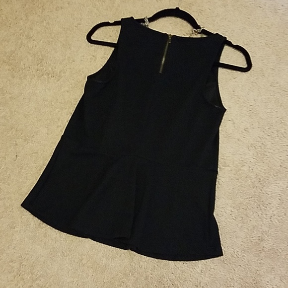 Black textured peplum top - Picture 3 of 4